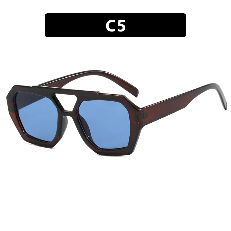 Leopard Print Oversized Sunglasses - Image 4