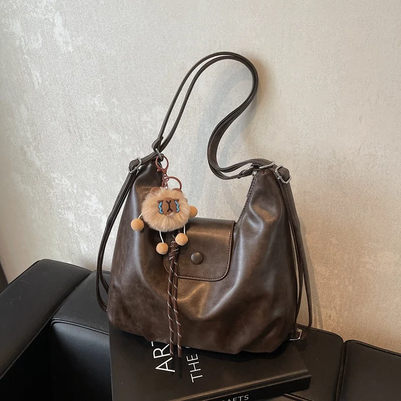 Versatile Women’s Shoulder Bag - Image 3