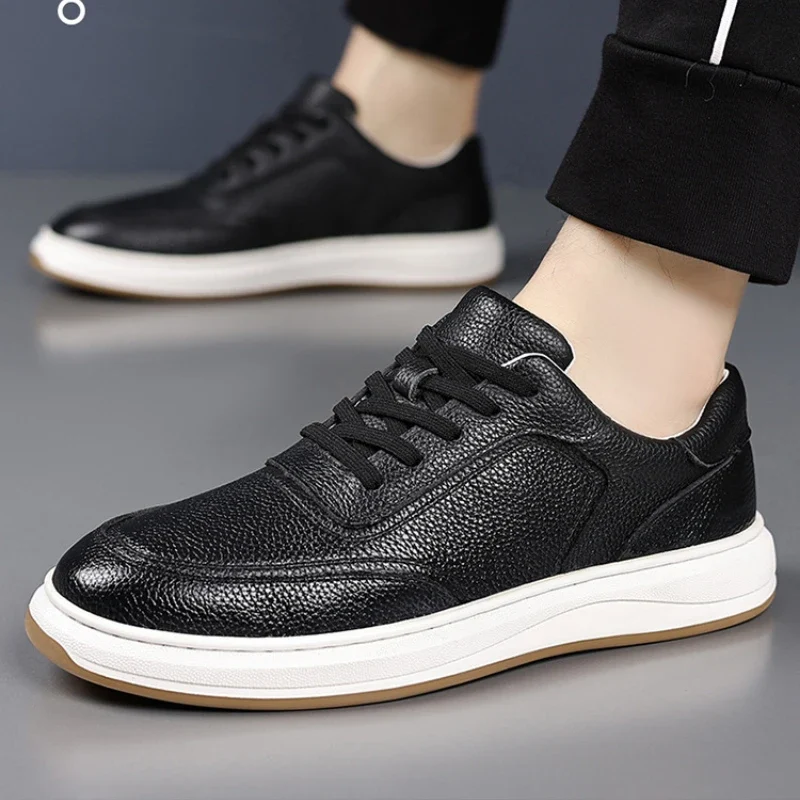 Men's Casual Leather Sneakers - Image 3