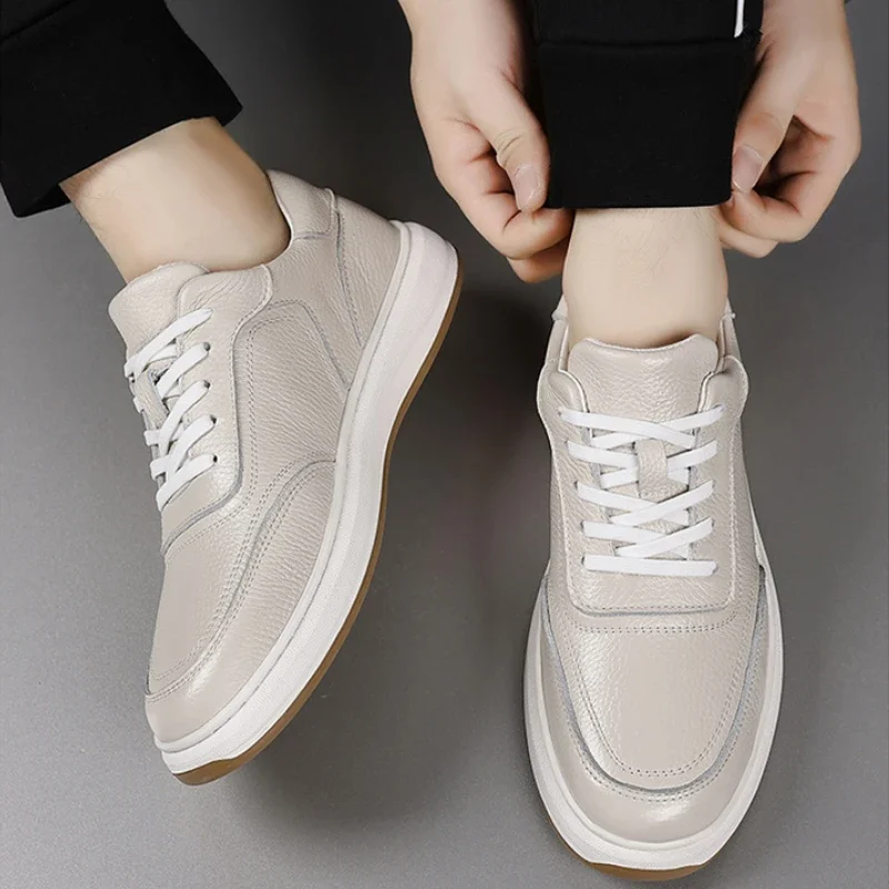 Men's Casual Leather Sneakers - Image 4
