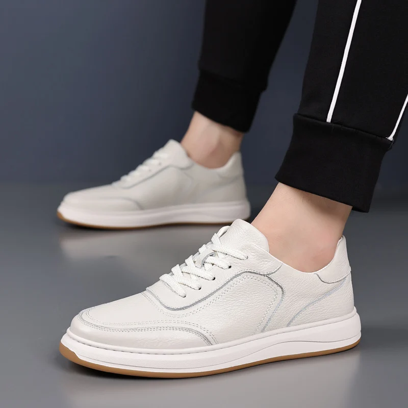 Men's Casual Leather Sneakers - Image 5